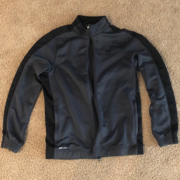 Nike dri-fit jacket - Picture 1 of 1